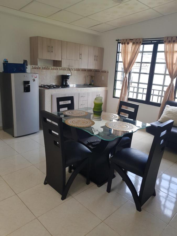 Apartamentos Williams Santa Rosa de Cabal Esterno foto