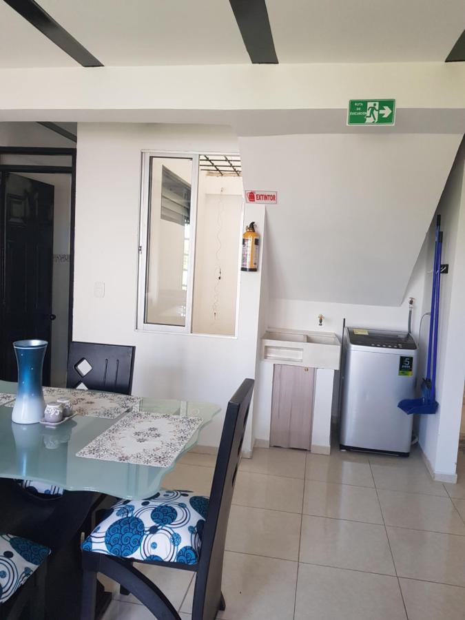 Apartamentos Williams Santa Rosa de Cabal Esterno foto